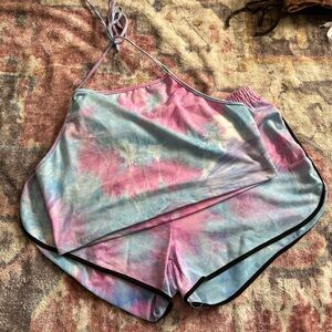 Plus Size Women’s Tie Dye Halter Top, Dolphin Shorts Set